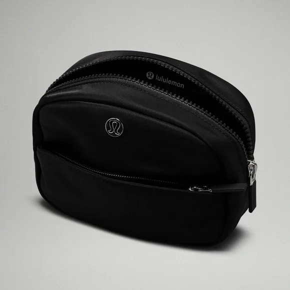 Lululemon City Essential Pouch Mini - Picture 1 of 6